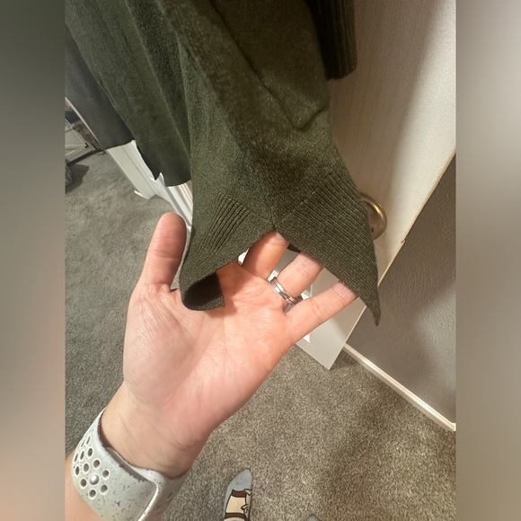 NWT Pink Clover Green Cardigan - Picture 5 of 5